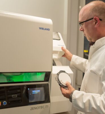 dentallabor-all-dente Modernes Cerec-Verfahren in der Zahnklinik All Dente.